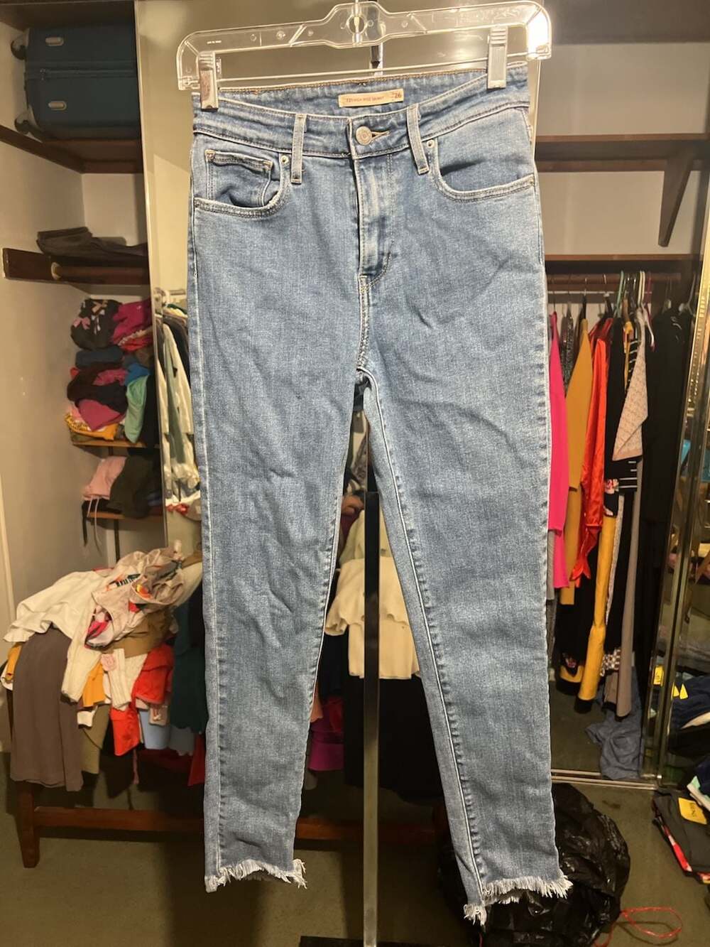 Levi's 721 High Rise Skinny Jeans Light Wash Raw Hem Women's Size 26x30